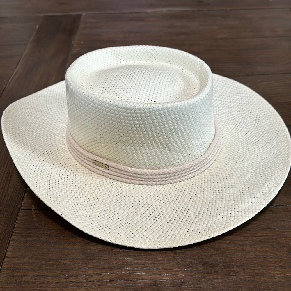 Gigipip Hat